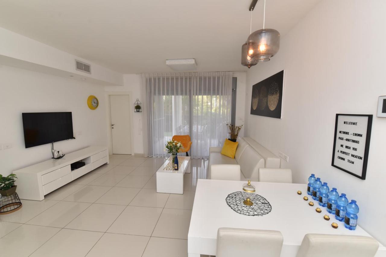 Ferienwohnung דירת גן דלוקס Eilat Exterior foto